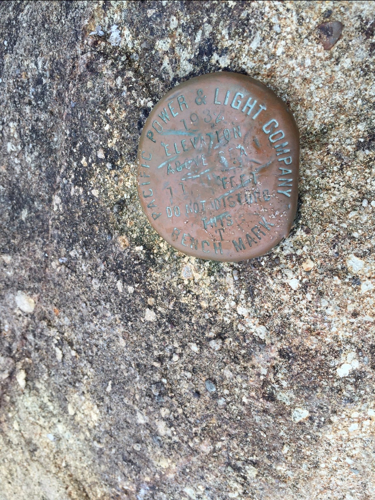 01f8c2717e9da65330082a0579535e8d1735db58c7